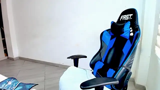 sophiax-x online show from 03/11/26, 03:06