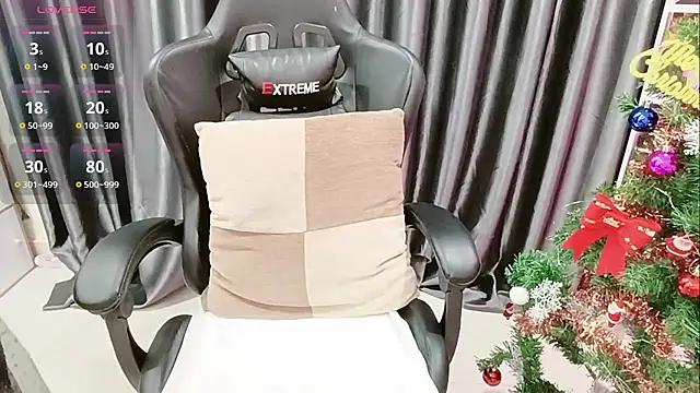 Yuki-yio online show from 12/15/25, 01:22