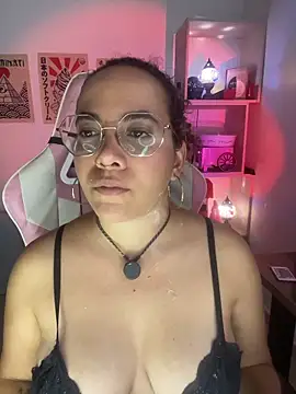 Emma Wish online show from 05/25/26, 08:51