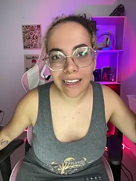 Snapshot of Emma_Wish chatting on 01/06/26, 03:05 Emma Wish online show from 01/06/26, 03:05