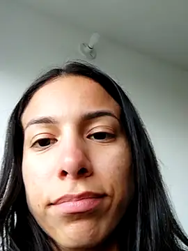 Snapshot of Angelinalombardi_ chatting on 02/21/25, 10:26 Angelinalombardi  online show from 02/21/25, 10:26