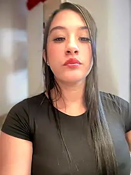 seraphine23 online show from 11/23/25, 12:42