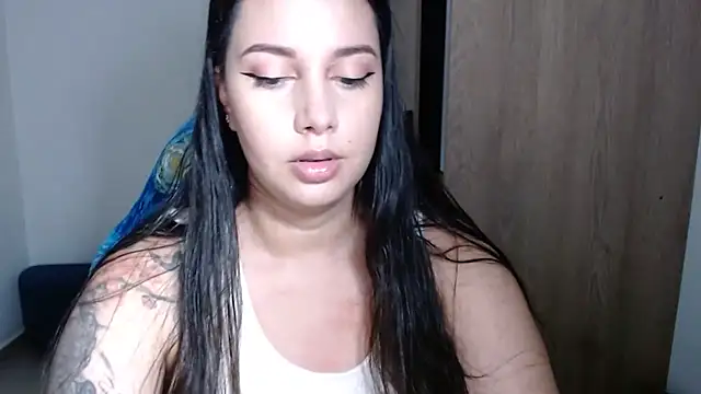 vennus 22 online show from 12/14/25, 05:13