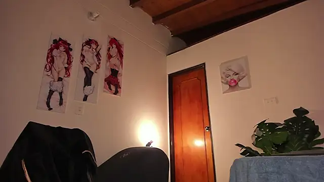 Snapshot of annita_lopez chatting on 10/26/25, 12:11 annita lopez online show from 10/26/25, 12:11