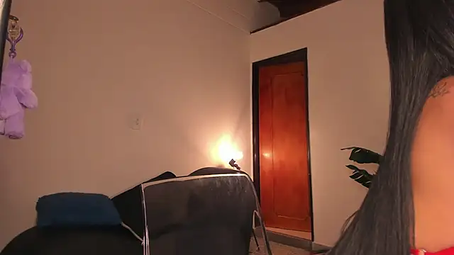 Snapshot of annita_lopez chatting on 10/19/25, 10:56 annita lopez online show from 10/19/25, 10:56