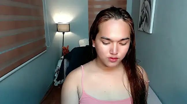 Snapshot of MoaningKylie chatting on 12/09/24, 09:49 MoaningKylie online show from 12/09/24, 09:49