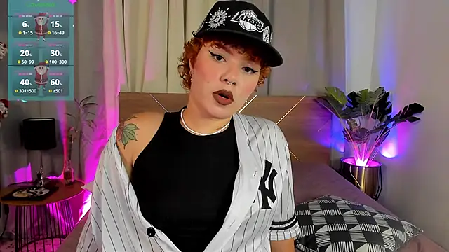 Amy art online show from 11/22/25, 08:40