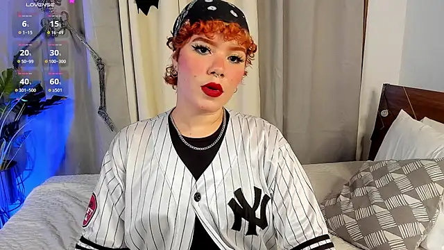 Amy art online show from 10/25/25, 09:04