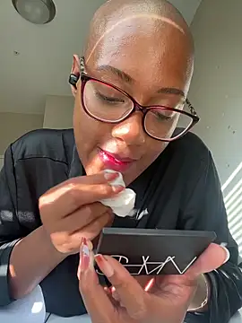 HoneyDripHer online show from 11/05/25, 01:47