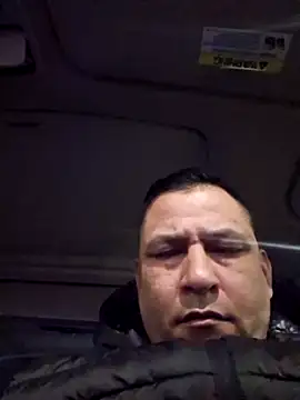 Yedriserna online show from 10/31/25, 01:19