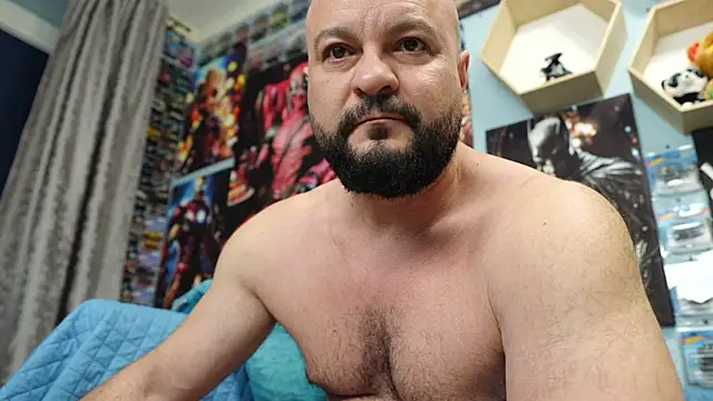 Muscle Bear online show from 11/15/25, 05:44
