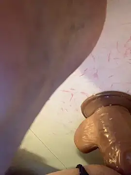 DreamGurlDaisyxh online show from 11/08/25, 04:43