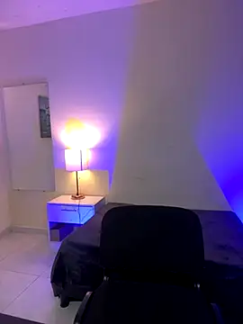 Melhope online show from 10/25/25, 08:09