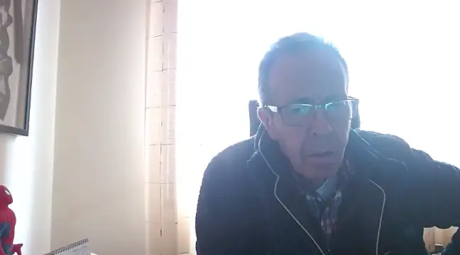 Snapshot of TonyComa chatting on 03/08/25, 03:02 TonyComa online show from 03/08/25, 03:02