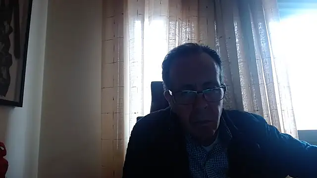 Snapshot of TonyComa chatting on 04/14/26, 04:12 TonyComa online show from 04/14/26, 04:12