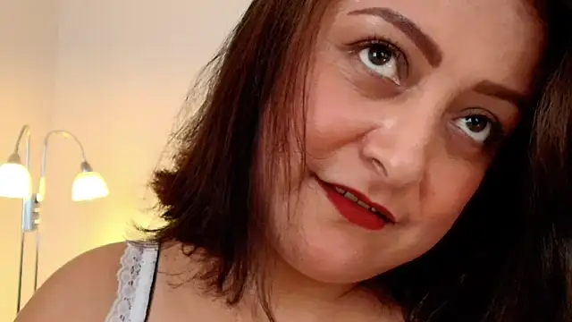 Snapshot of dalila_sandersxxx chatting on 01/08/26, 12:33 dalila sandersxxx online show from 01/08/26, 12:33