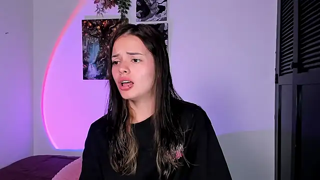 Abby Saenz01 online show from 04/05/26, 04:02