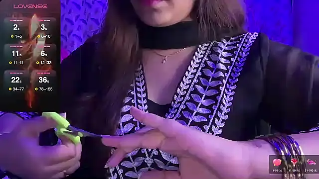 Snapshot of Sizzling__ZAARA chatting on 09/12/25, 10:37 Sizzling ZAARA online show from 09/12/25, 10:37