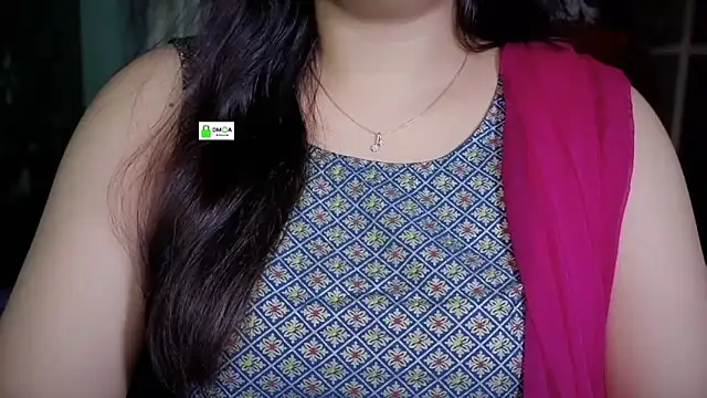 Sizzling  ZAARA online show from 06/17/26, 07:19