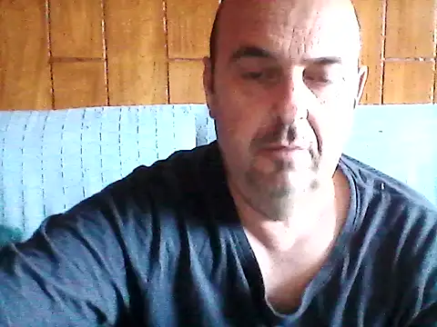 Hot-pico76 online show from 04/14/26, 04:12