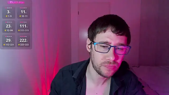 Thomas Mrd online show from 12/25/24, 01:20