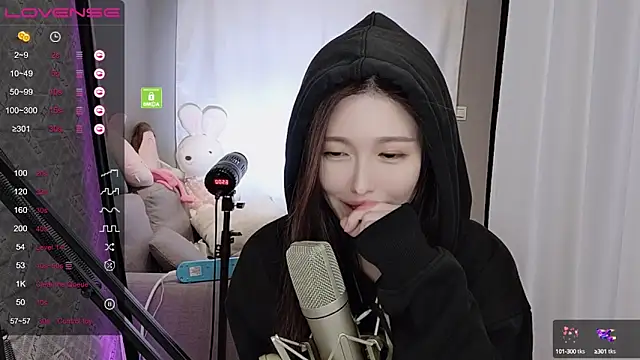 Snapshot of tw_lala chatting on 01/17/25, 07:27 tw lala online show from 01/17/25, 07:27