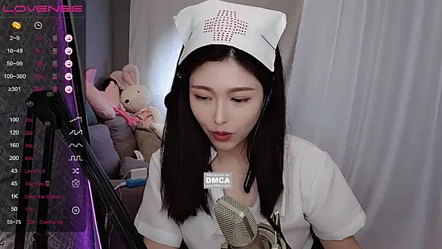 Snapshot of tw_lala chatting on 12/27/24, 07:35 tw lala online show from 12/27/24, 07:35