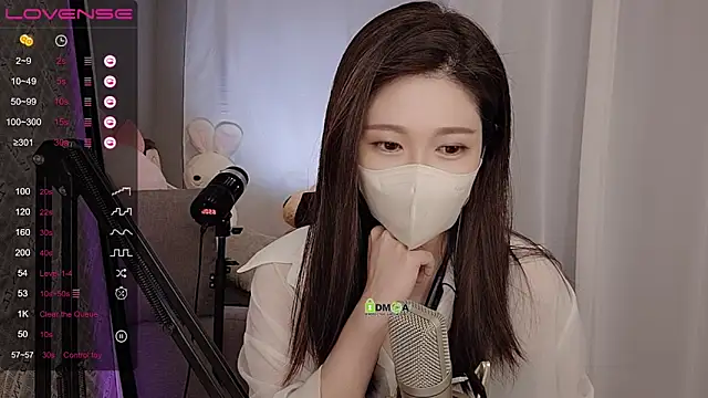 Snapshot of tw_lala chatting on 03/10/25, 04:35 tw lala online show from 03/10/25, 04:35