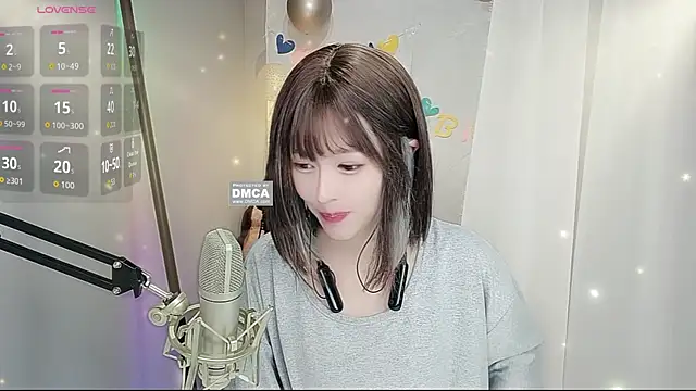 Snapshot of tw_lala chatting on 06/25/26, 04:01 tw lala online show from 06/25/26, 04:01