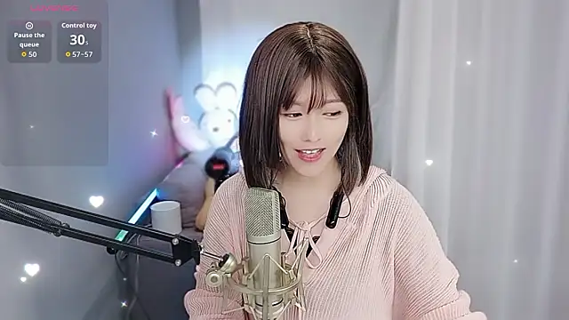 Snapshot of tw_lala chatting on 02/10/26, 05:12 tw lala online show from 02/10/26, 05:12