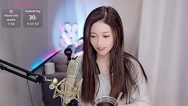 Snapshot of tw_lala chatting on 11/21/25, 04:50 tw lala online show from 11/21/25, 04:50