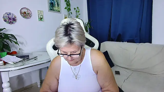 Selenna57 online show from 01/07/26, 06:13