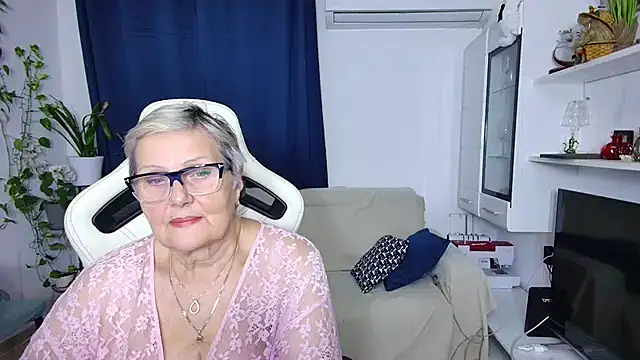 Selenna57 online show from 01/10/26, 06:47