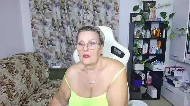 Selenna57 online show from 03/06/25, 01:48