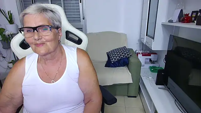 Selenna57 online show from 05/25/26, 05:44
