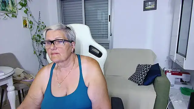 Selenna57 online show from 05/28/26, 05:41