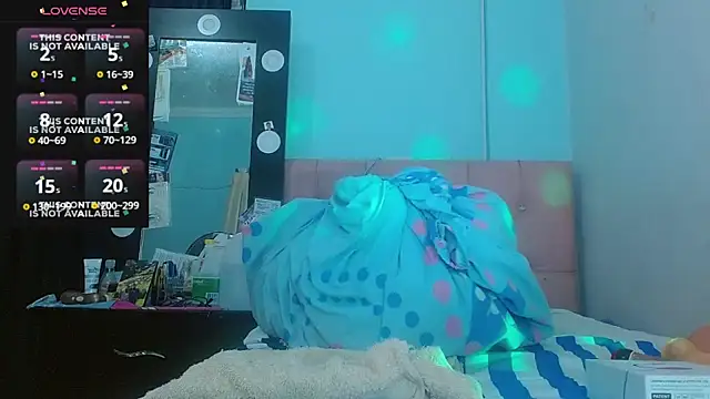 Alexaqueen1 online show from 04/04/26, 01:01