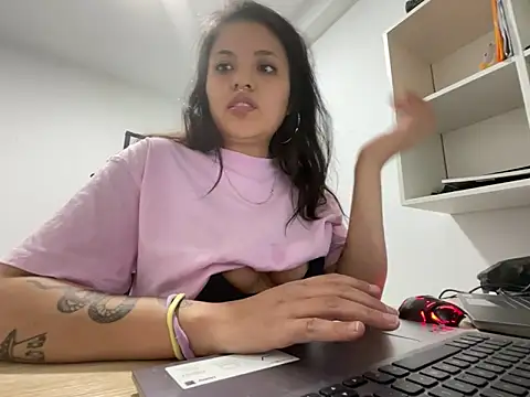 apretadito47 online show from 05/19/26, 08:16