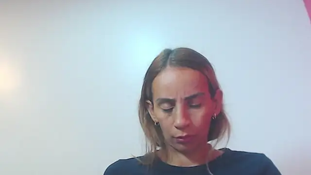 Amber Moore online show from 06/18/26, 05:18