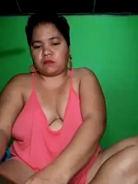 hotpussyxxx33x online show from 04/26/26, 12:35
