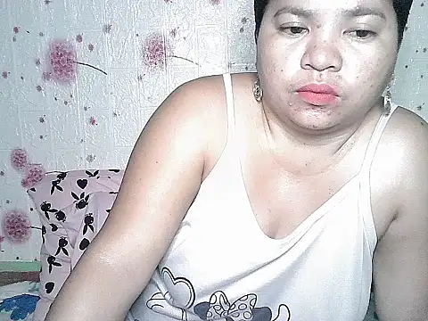 hotpussyxxx33x online show from 10/14/25, 10:53