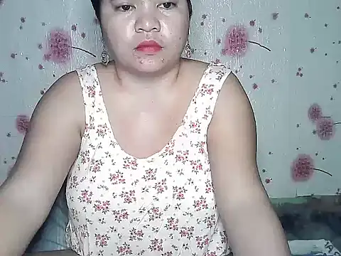 hotpussyxxx33x online show from 02/10/25, 09:15