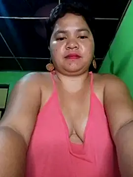 hotpussyxxx33x online show from 04/25/26, 08:28