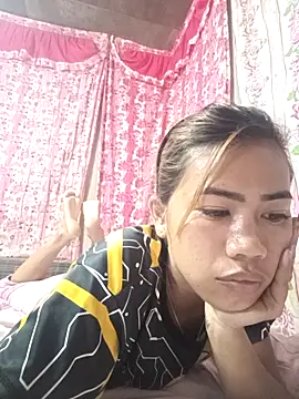 Snapshot of Cutie_body11 chatting on 03/12/25, 01:47 Cutie body11 online show from 03/12/25, 01:47