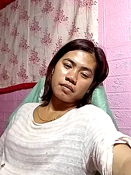 Snapshot of Cutie_body11 chatting on 07/10/26, 12:05 Cutie body11 online show from 07/10/26, 12:05