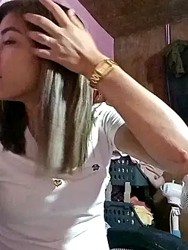 Cutie body11 online show from 12/22/25, 12:16