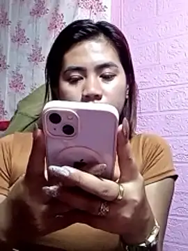 Snapshot of Cutie_body11 chatting on 06/12/26, 12:58 Cutie body11 online show from 06/12/26, 12:58