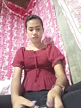Snapshot of Cutie_body11 chatting on 02/26/25, 01:11 Cutie body11 online show from 02/26/25, 01:11