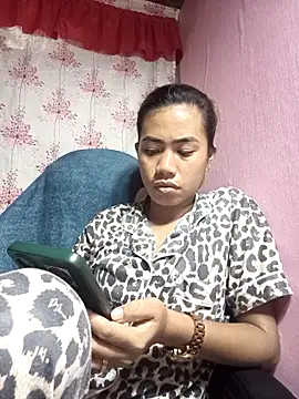 Snapshot of Cutie_body11 chatting on 09/11/25, 12:43 Cutie body11 online show from 09/11/25, 12:43