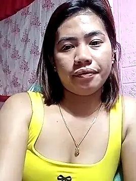 Snapshot of Cutie_body11 chatting on 07/14/26, 12:33 Cutie body11 online show from 07/14/26, 12:33